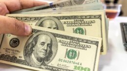 Close,Up,View,Of,Cash,Money,,100,One,Hundred,Us